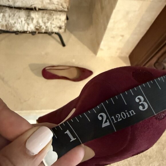 ANTHROPOLOGIE Fun suede polka dot kitten heels - Picture 8 of 8